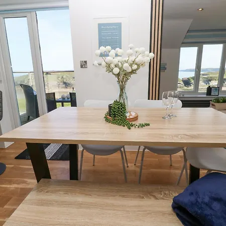 Island View Apartament