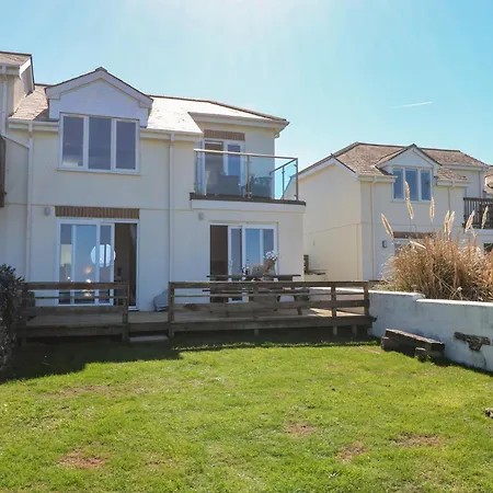 Island View * New Quay