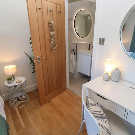 Apartament Island View *