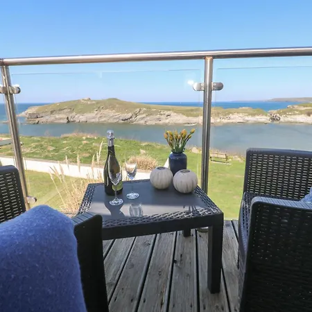 Island View New Quay
